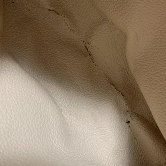 LOUIS VUITTON Poche Toilette 19 Monogram - Pouch 311-090125 - Picture 5 of 6